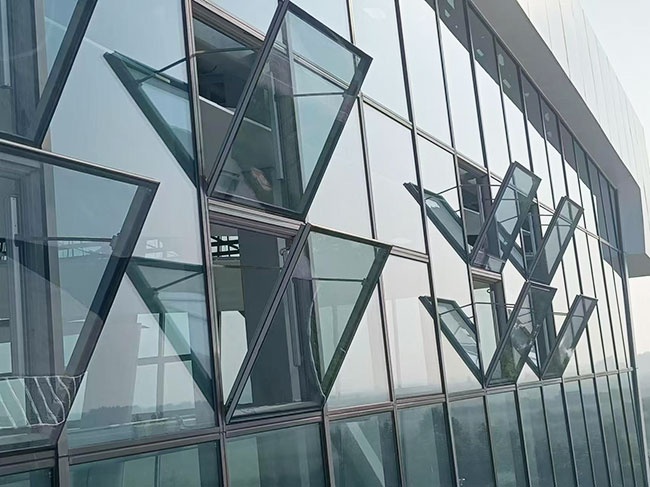 鑫友——亳州机场消防联动排烟窗